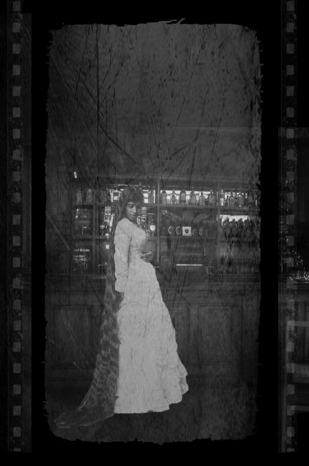 Þrúðr:Salem House Press:My Books:The Sinclair Narratives:Murder on the Common:Murder on the Common Illustrations:Illustratons:Lilly.pdf